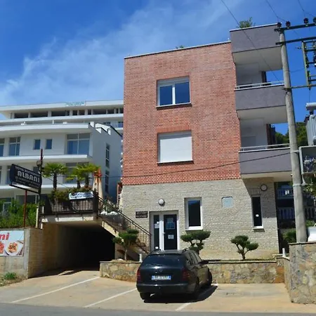 Albani Apartmán